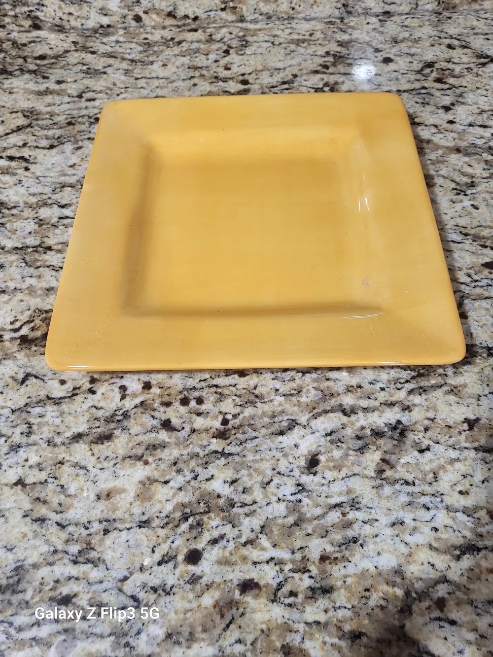 JCPenney Home Collection Marygold Square Dinner Plates Set of 3 Yellow 10.5